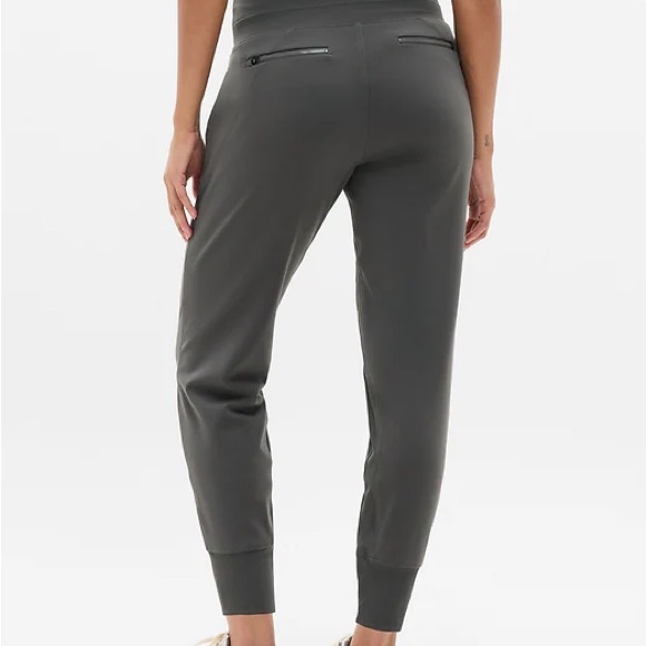 NWT Athleta Venice Jogger - Size Small - Picture 5 of 5